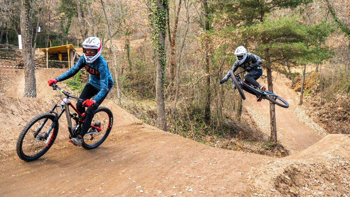 Intense y 4 Riders Bikepark sellan un acuerdo para 2021 detalle 4