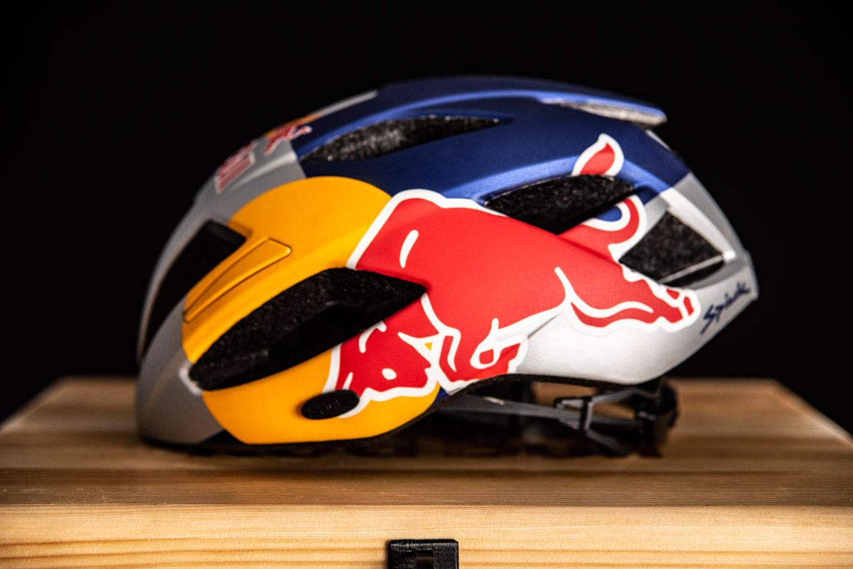 Rocío del Alba ficha por Red Bull detalle 2