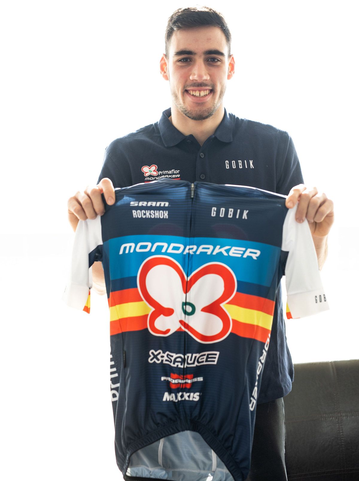 Jofre Cullell ficha por Primaflor Mondraker XSauce detalle