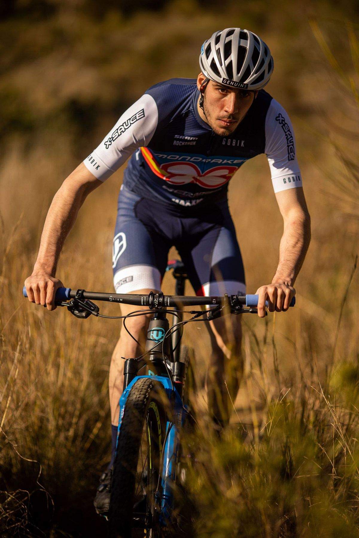 Jofre Cullell ficha por Primaflor Mondraker XSauce detalle 2