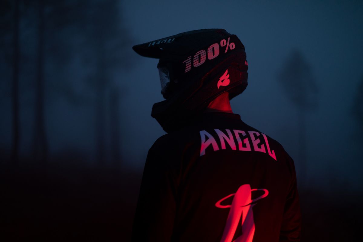 Angel Suárez correrá con Commençal  accio 2n