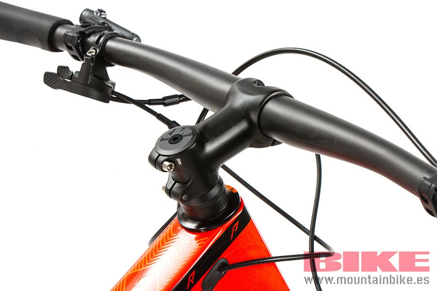 Estudio KTM Scarp (25)