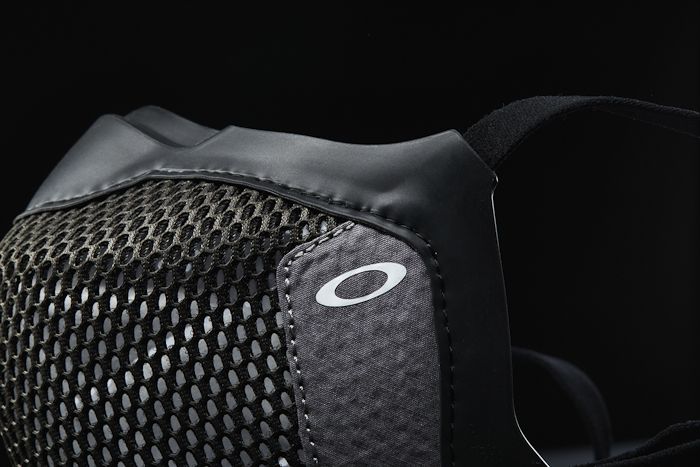 Detalle lateral de la MSK3 de Oakley.