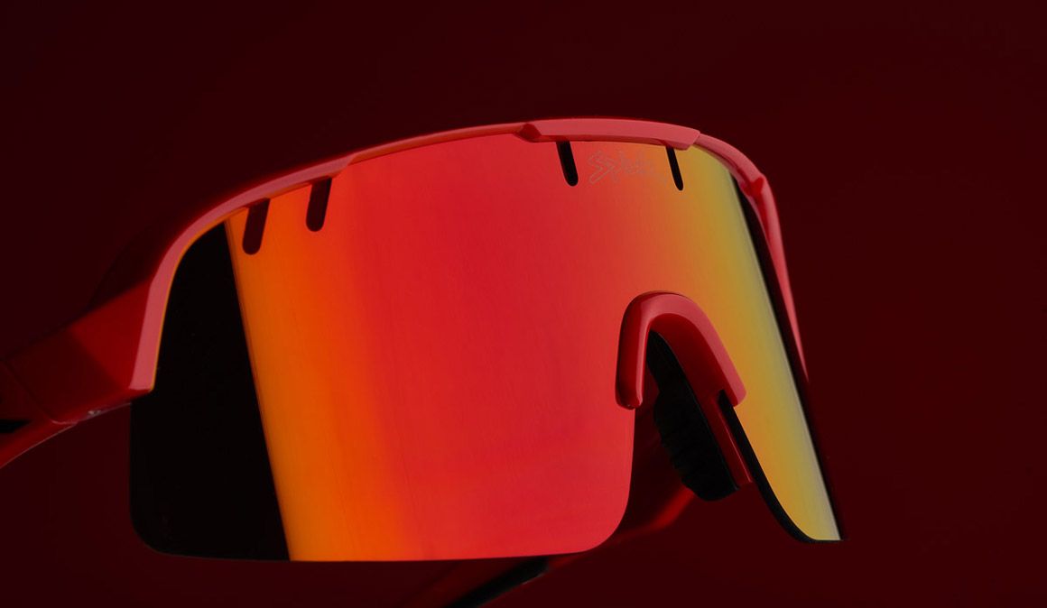 Spiuk Skala. Nuevas gafas retro con gran cobertura Spiuk Skala. Nuevas gafas retro con gran cobertura