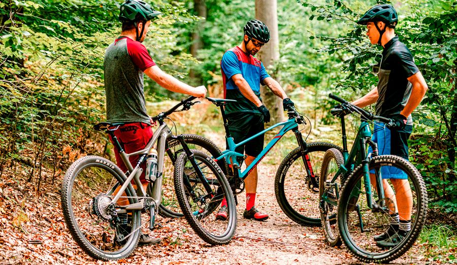 COMPARATIVA 4 bicis Down Country COMPARATIVA 4 bicis Down Country