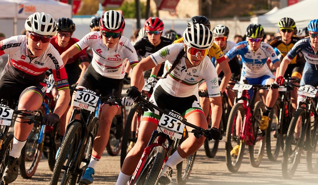 Victoria para David Valero y Maja Wloszczowska en el Superprestigio MTB Faster de Arnedo