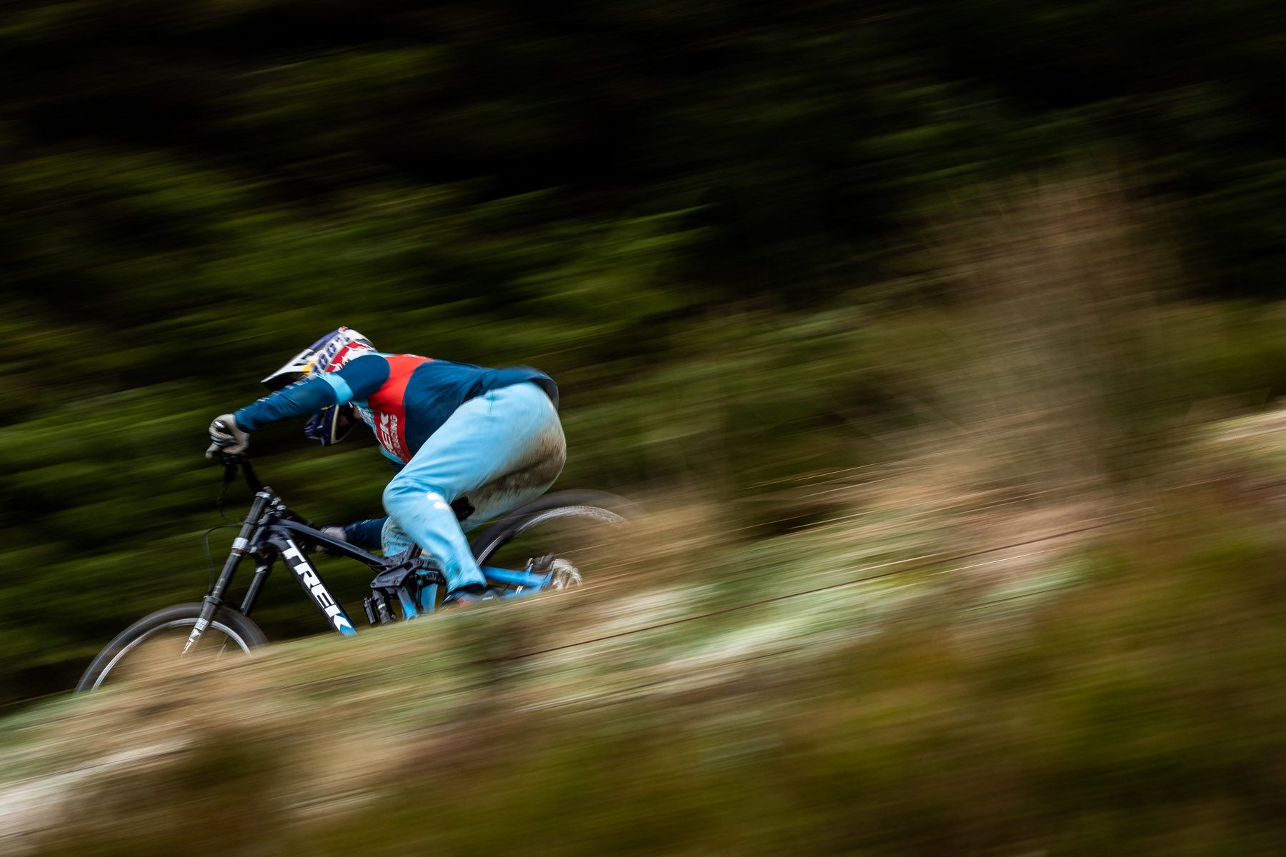 Trek Session Wales Wilson Edwards RB High Res 159