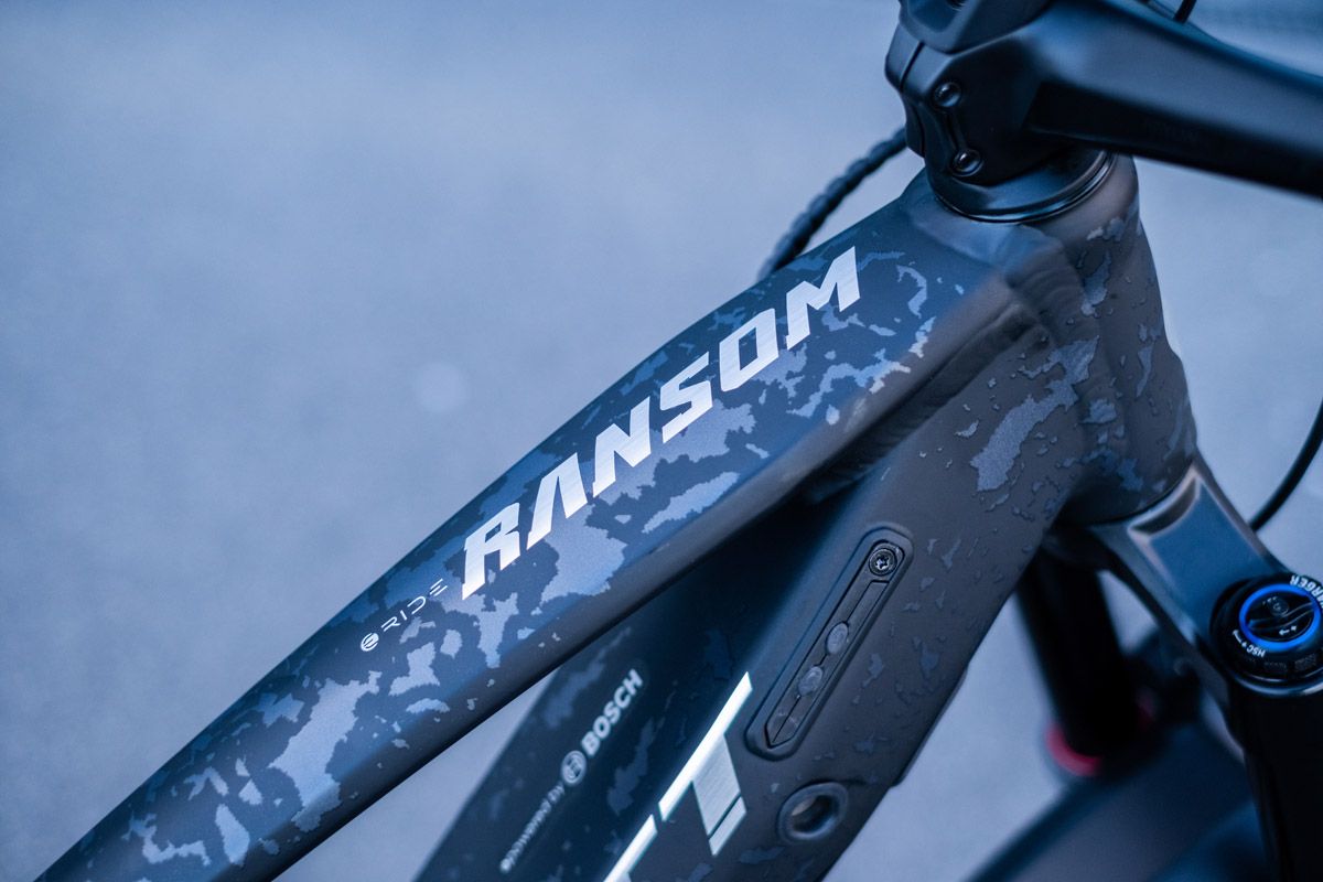 Cuando Nino Schurter estrenó la Ransom eRIDE (38)