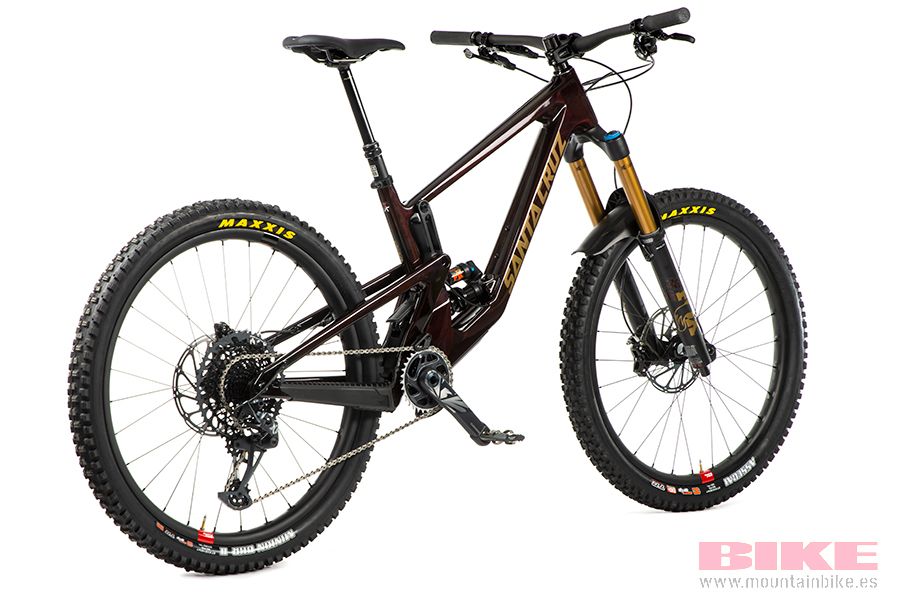 Estudio Santa Cruz Nomad (3)