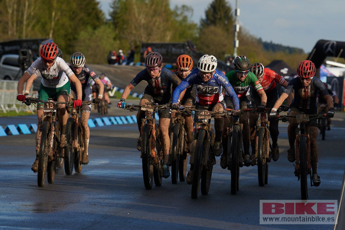Copa del Mundo Nove Mesto 2021. Short Track. Fotos Frabanvisuals (11)