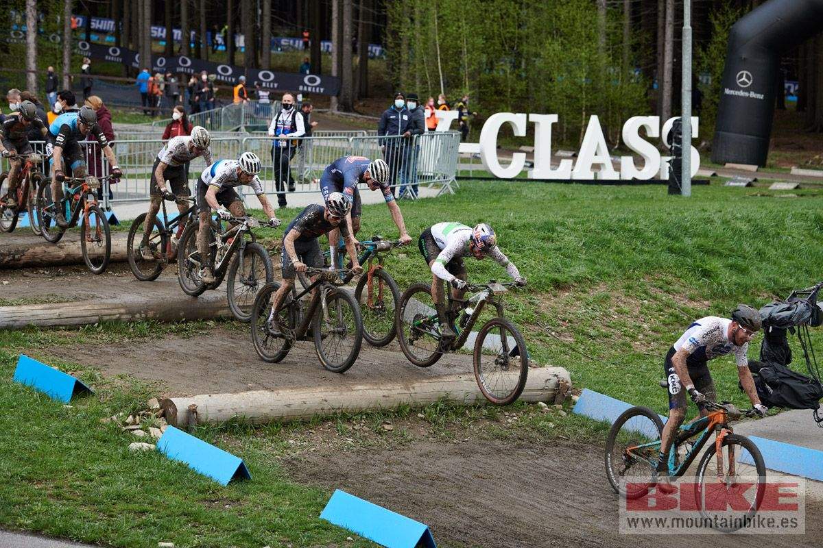 Copa del Mundo Nove Mesto 2021. Short Track. Fotos Frabanvisuals (42)
