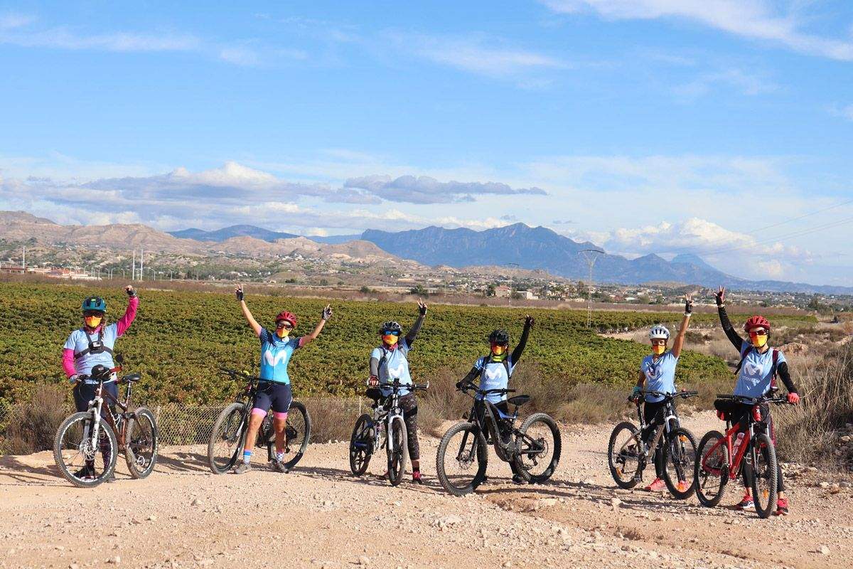 Nueva edición de los Cursos online de formación de líderes Women in Bike 2