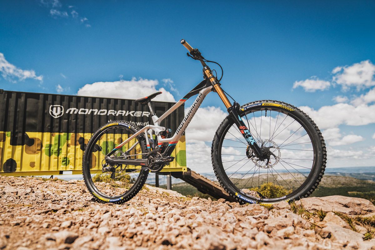 Mondraker Summum Carbon 2022 (15)