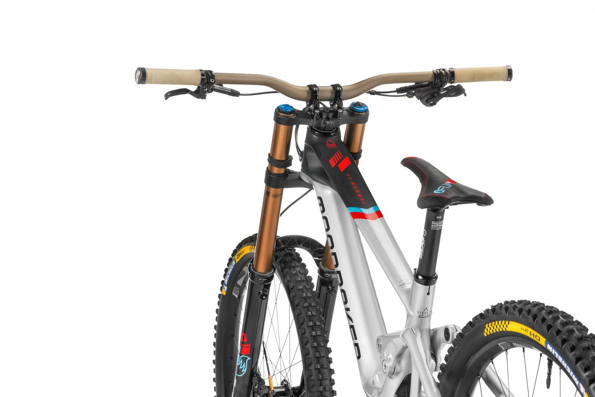 Mondraker Summum Carbon 2022 (26)