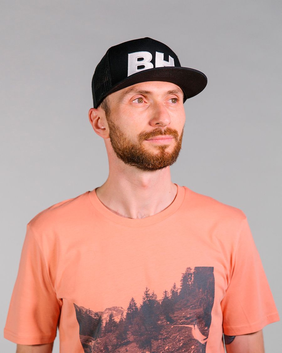 PODIUM CAP