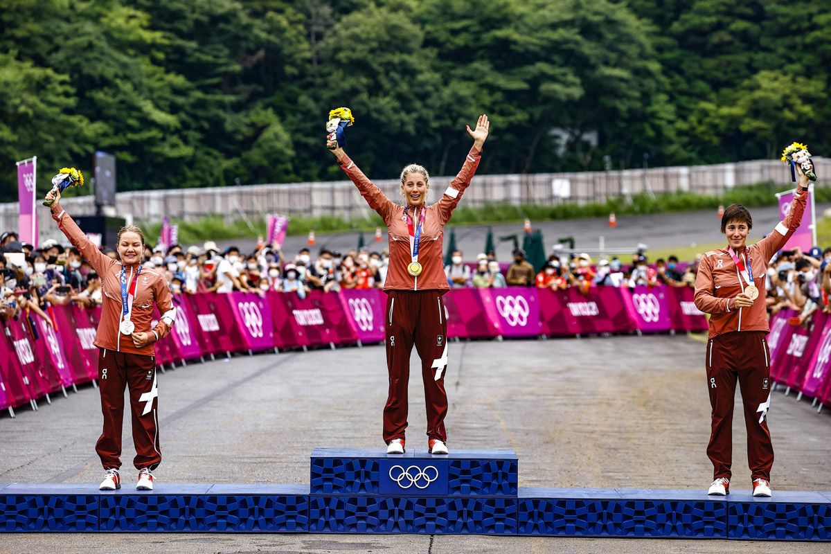 Jolanda Neff rompe el maleficio en Tokio detalle