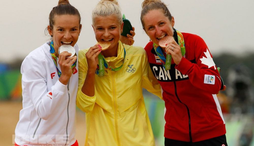 Maja Wloszczowska se retira y Jolanda Neff le dedica esta emotiva carta. En Rio, Maja Wloszczowska consiguió su segunda medalla olímpica. Foto Rafa Gómez
