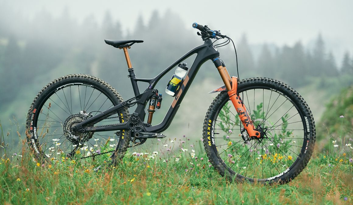 Force Carbon