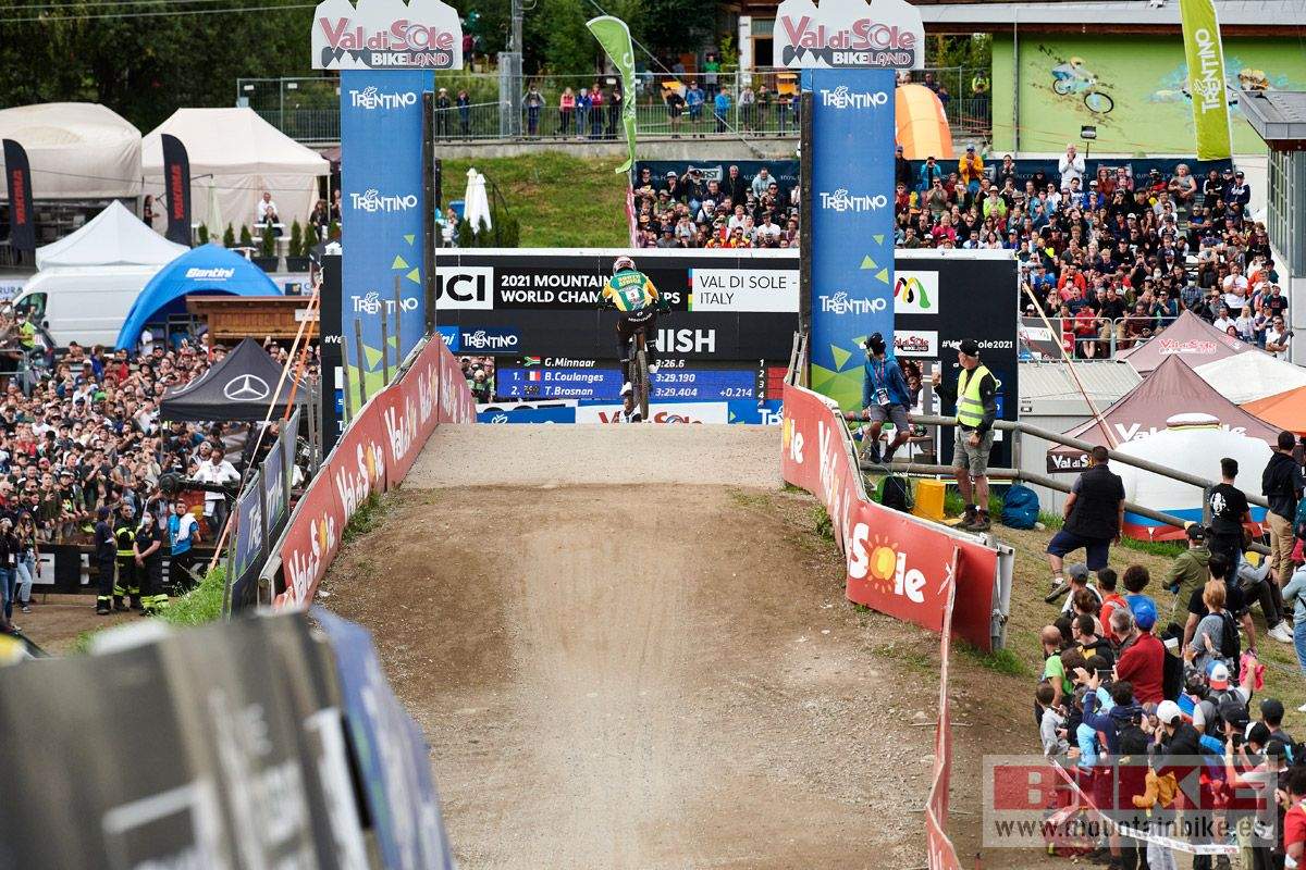 Las mejores fotos del DH del Mundial de Val di Sole (3) Las mejores fotos del DH del Mundial de Val di Sole (3)