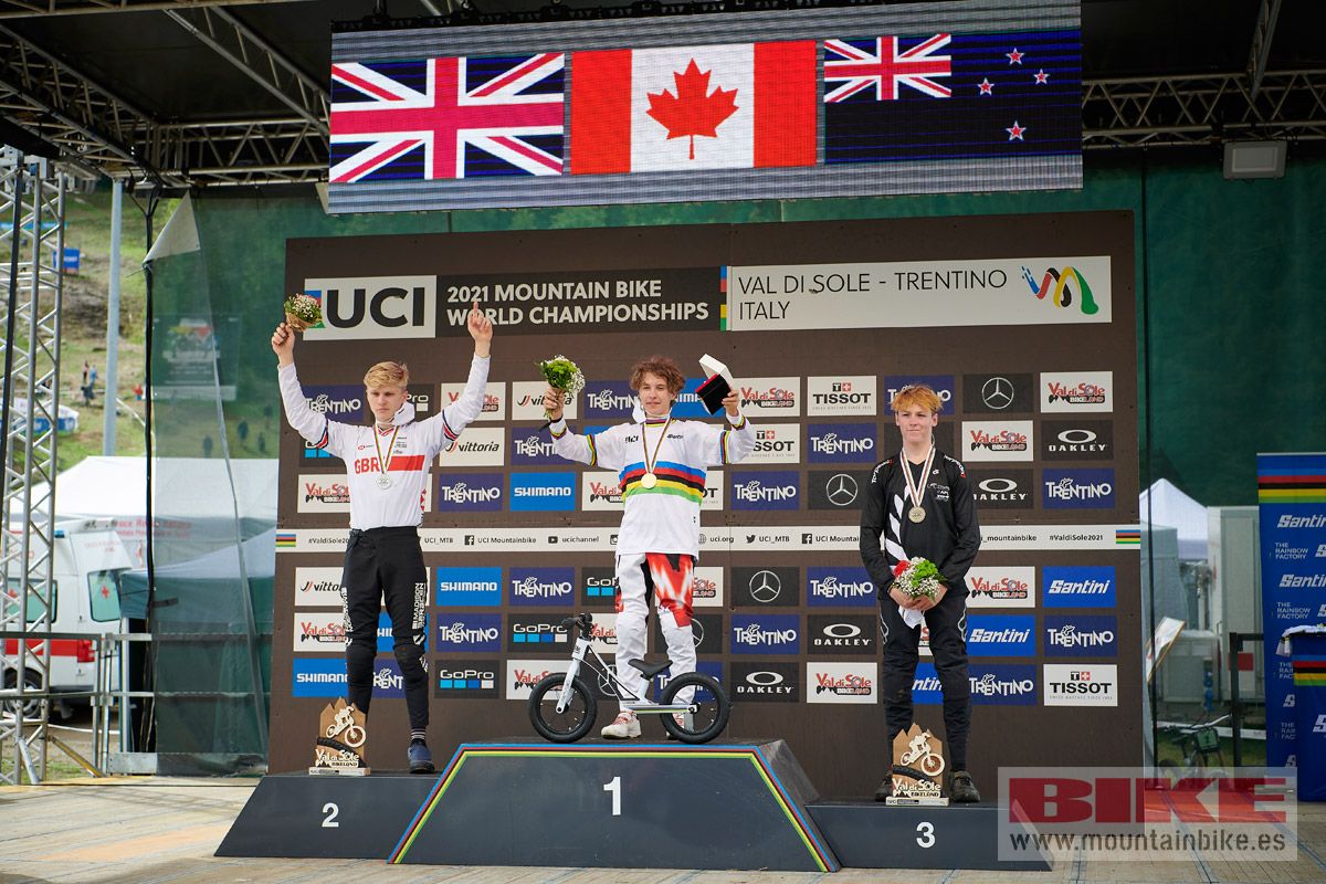 Las mejores fotos del DH del Mundial de Val di Sole (30)
