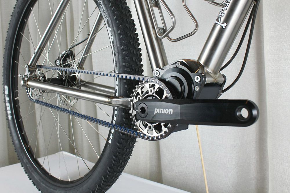 Pinion (1) Pinion (1)