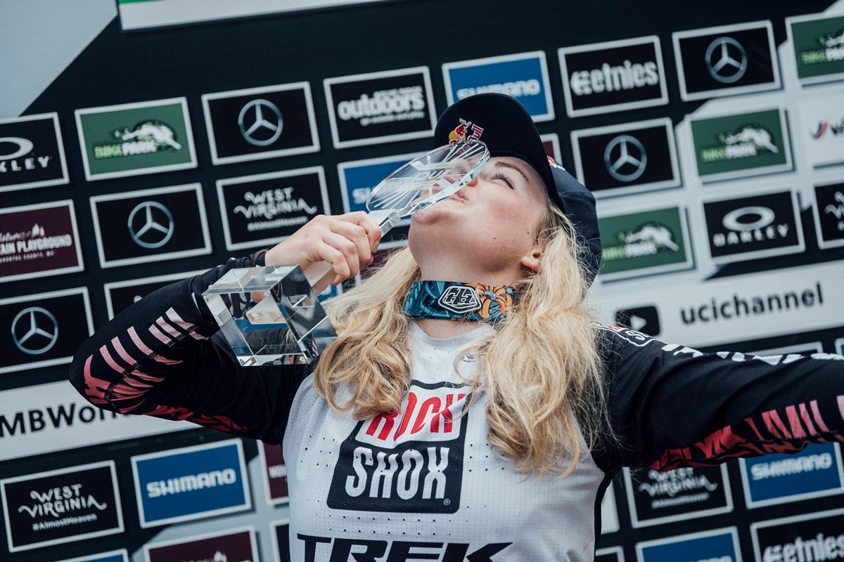 Ángel Suárez, tercero en la emocionante final de la Copa del Mundo DH hoell