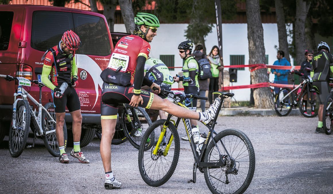 5c011b620de694d21c3494cc montar en bici te carga los cuadriceps aqui esta el problema