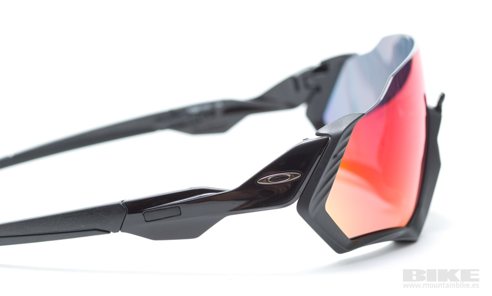 Probamos las gafas Oakley Flight Jacket Primz Probamos las gafas Oakley Flight Jacket Primz