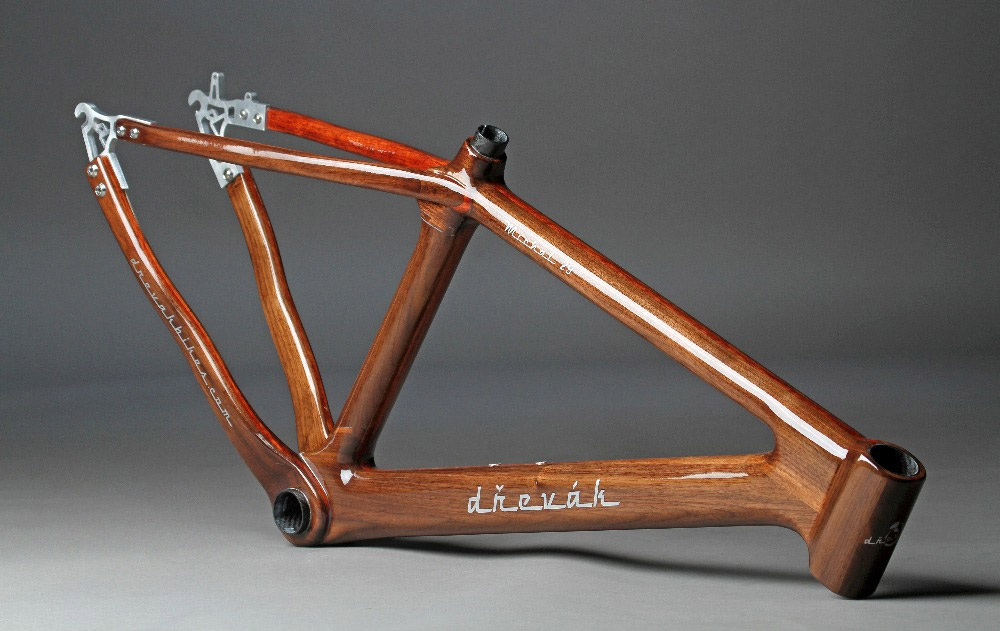 10 bicis MTB que vienen de los árboles 10 bicis MTB que vienen de los árboles