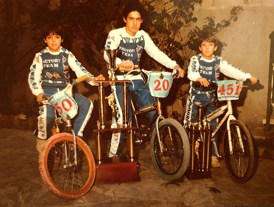 Hermanos y pros del MTB en España Hermanos y pros del MTB en España