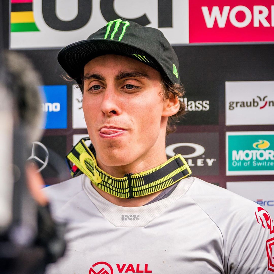 Hermanos y pros del MTB internacional Hermanos y pros del MTB internacional