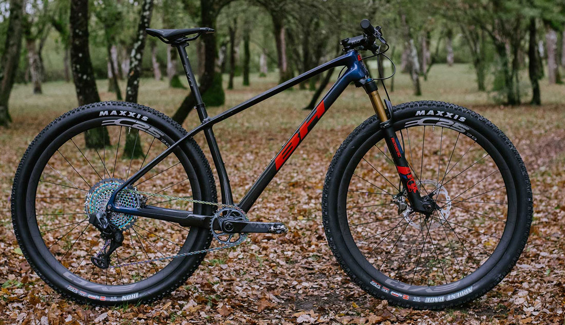 Nueva BH Ultimate EVO: 841 g reales Nueva BH Ultimate EVO: 841 g reales
