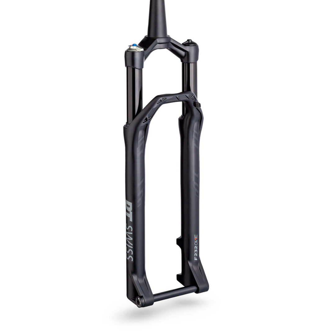 DT Swiss 232 ONE. Suspensiones y tija para el XC
