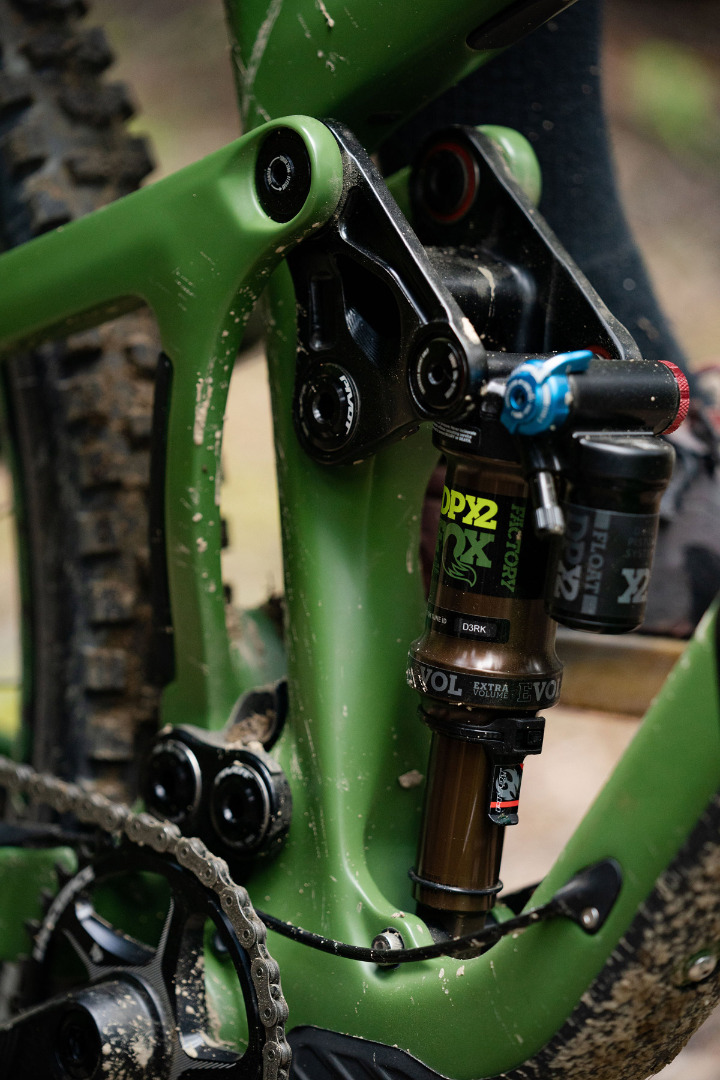 Pivot Switchblade 2020: 5 puntos que la hacen diferente Pivot Switchblade 2020: 5 puntos que la hacen diferente