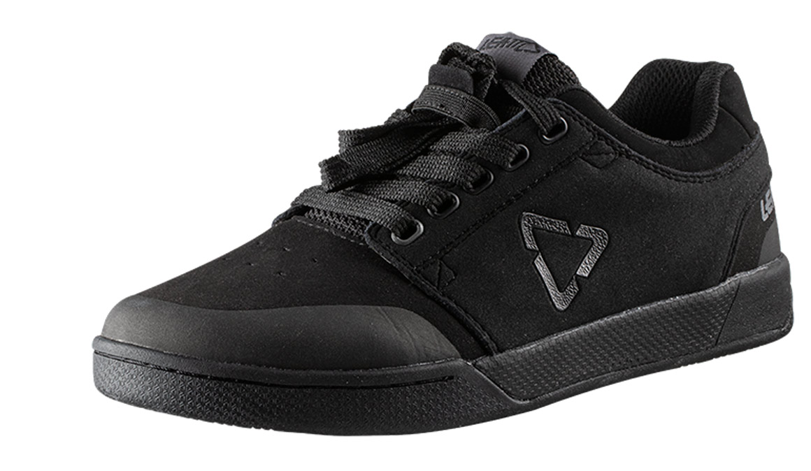 Cómo son las primeras zapatillas de Leatt Cómo son las primeras zapatillas de Leatt