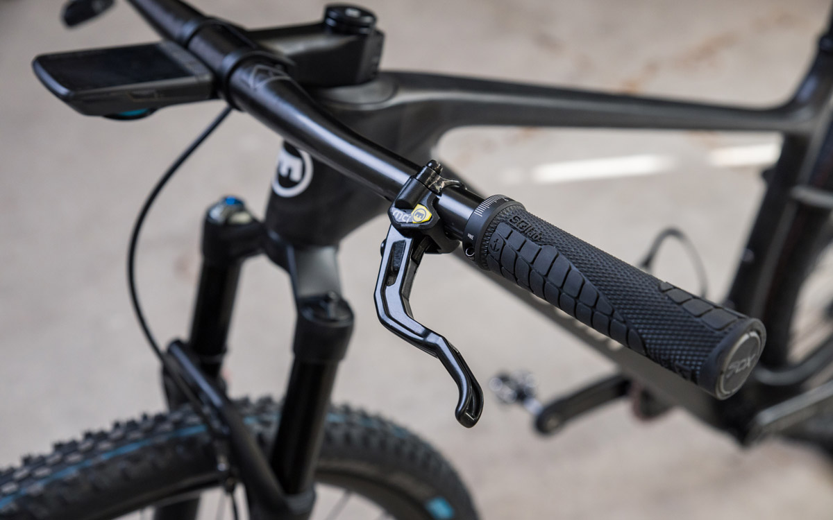 Sin cables a la vista: así se monta la bici del futuro