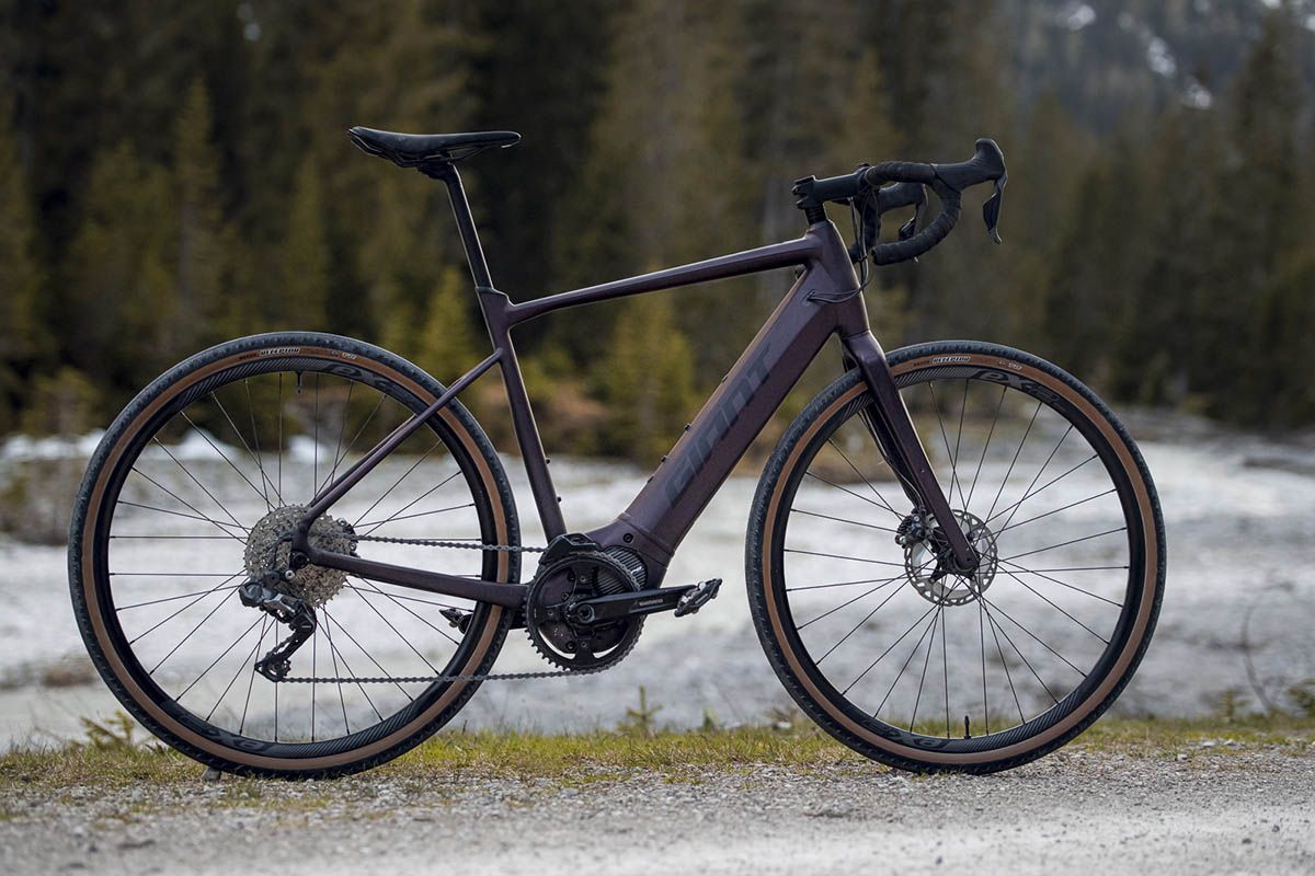 Giant REVOLT E+