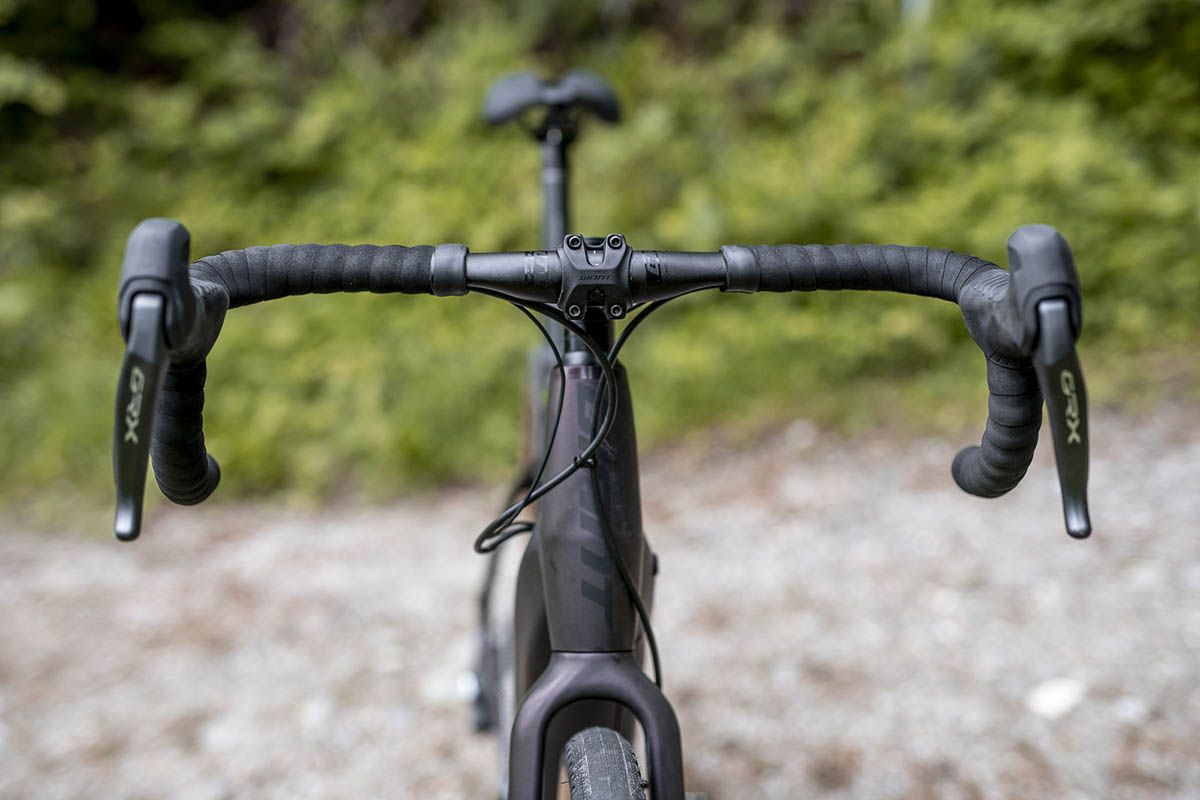 Revolt E+ cockpit