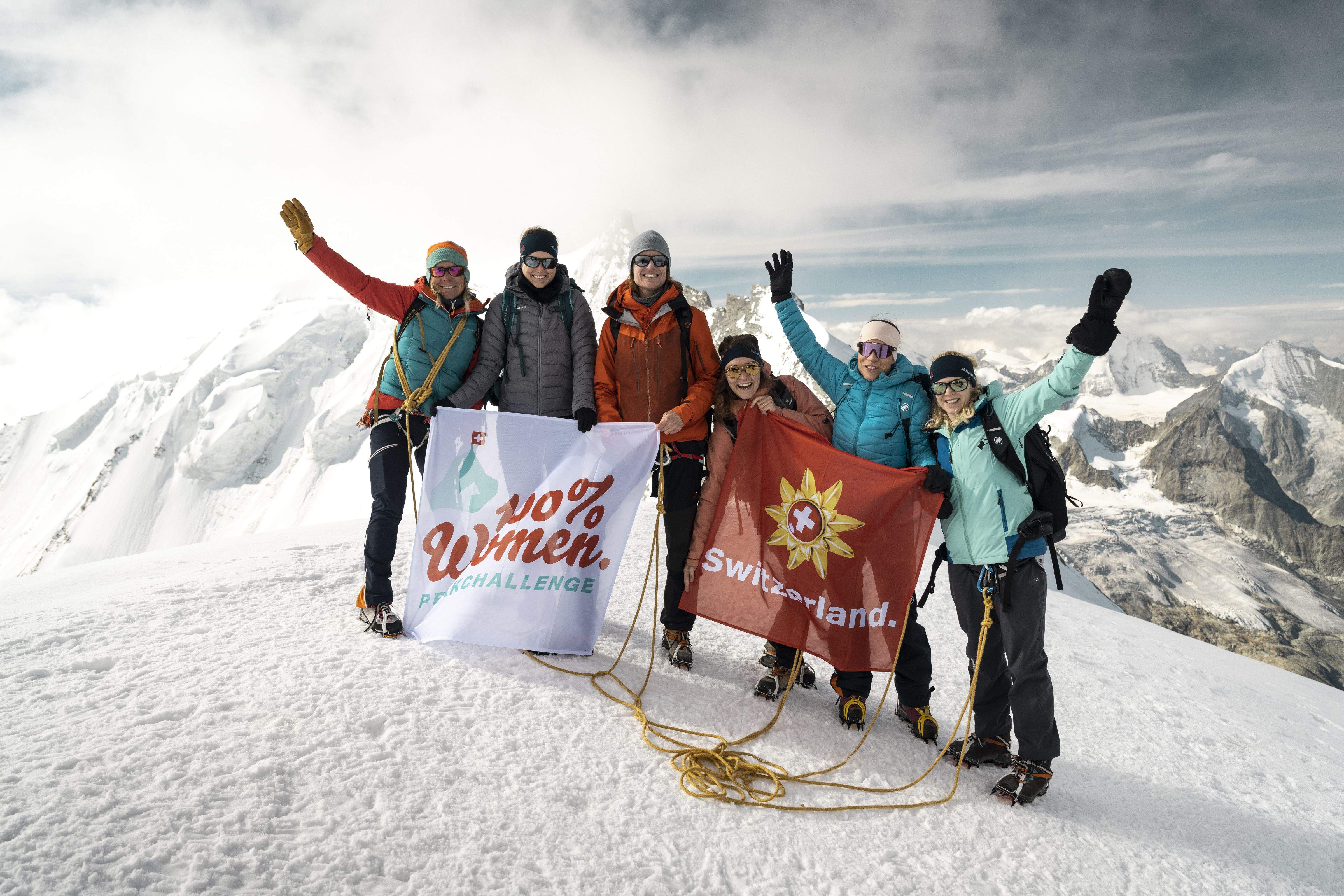 ST 3x2 Bishorn 100 Women Peak Challenge 