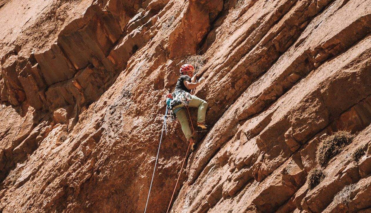 400 metros al Oujdad, bautizados como "Queer Action" (7a)