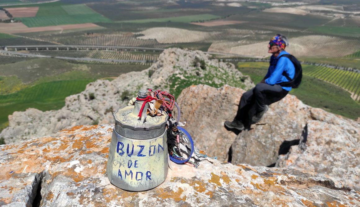 Ruta de montaña a la Peña de los Enamorados