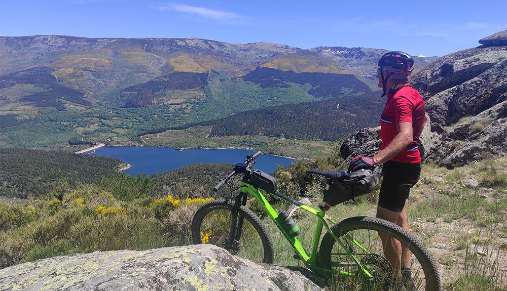 Vuelta a la sierra de Béjar, dos etapas de intenso bikepacking de montaña