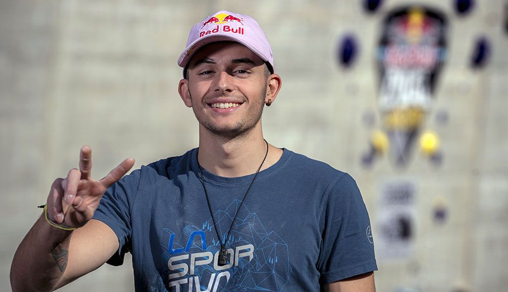 Alberto Ginés debuta en el Red Bull Dual Ascent