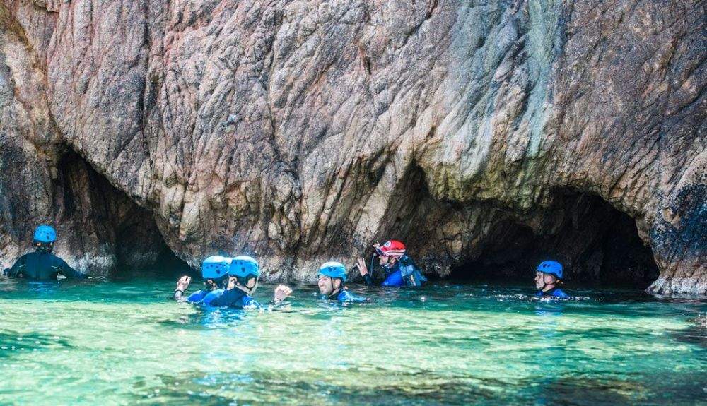 Costeering gruta web