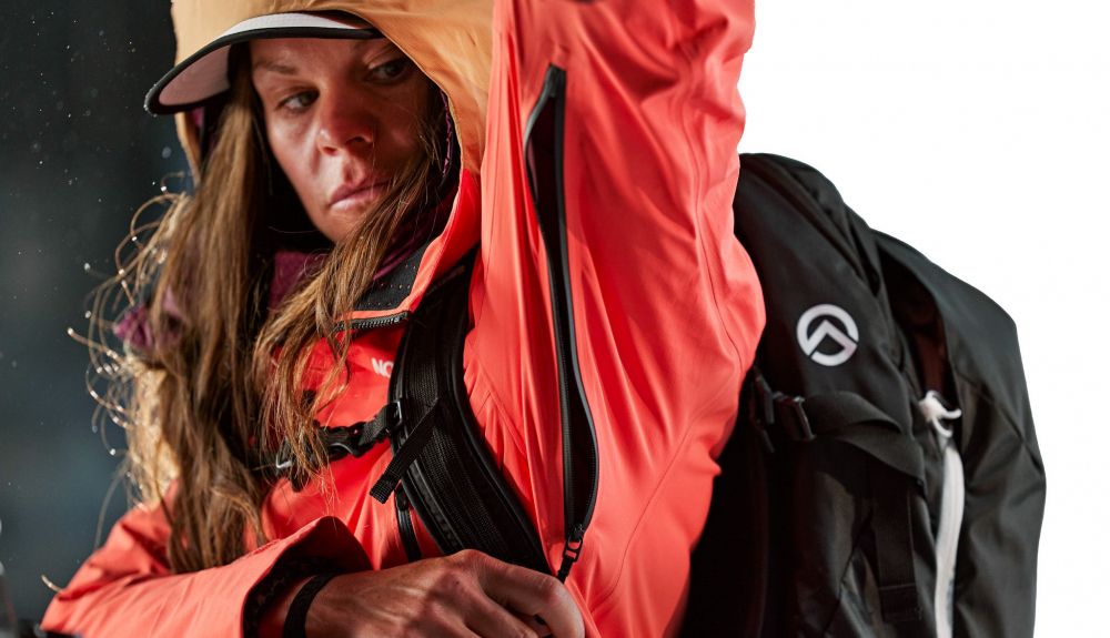 TNF FW23 SummitSeries Studio Lusti Gravier 5182
