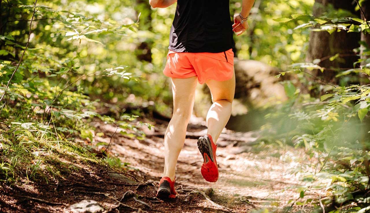 ¿Sabes cómo elegir tu ropa para disfrutar del trail running?