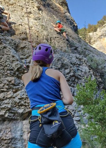22 2 Fotos ClimbingCampRodellar (141)