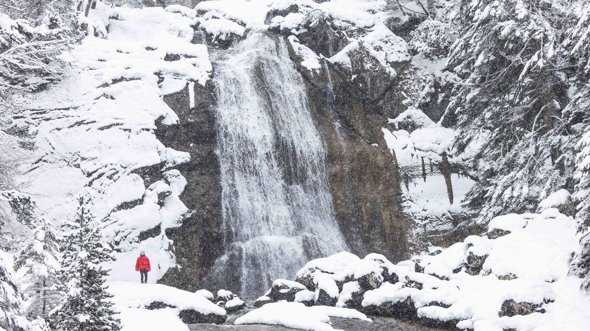 Descubre Cauterets-Pont d'Espagne: mucho más que esquí en el corazón del Pirineo francés. La cascada de Pont d'Espagne, uno de los dos espacios de esquí de Cauterets  N.BIRRIEN