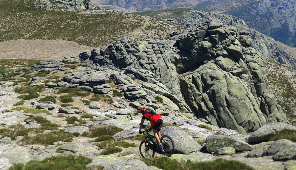 Puertos de Gredos en mountain bike Puertos de Gredos en mountain bike