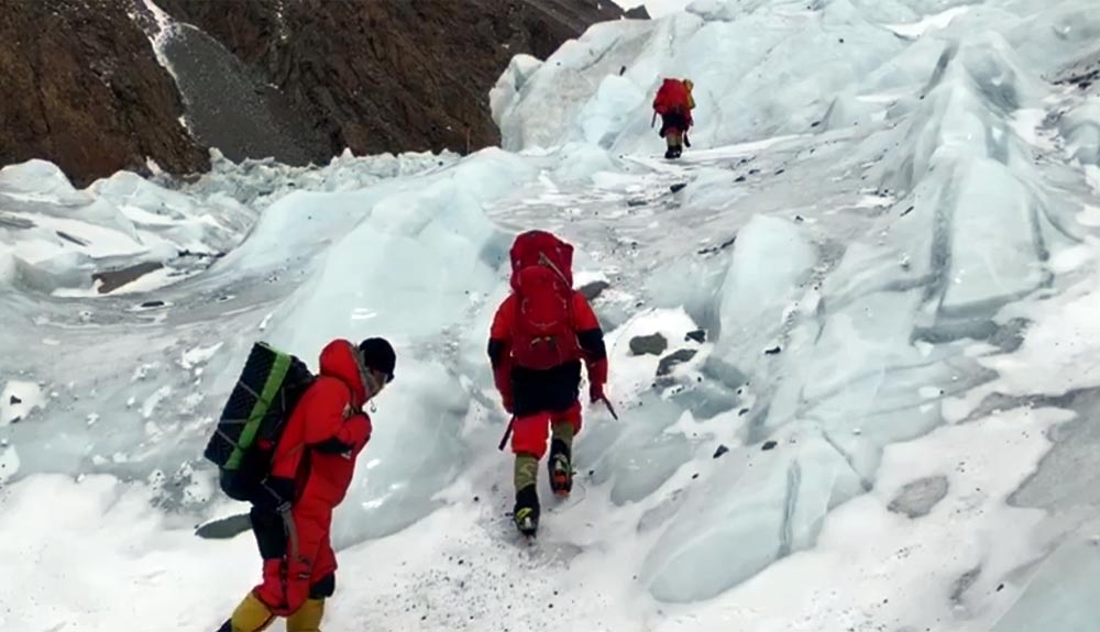 Vídeo de la partida de Alex Txikon hacia el C1
